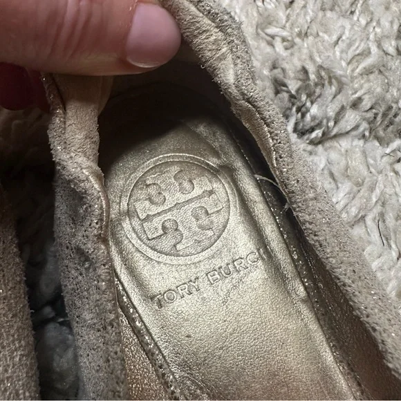 Tory Burch Gold Flats 6.5 - Picture 8 of 12